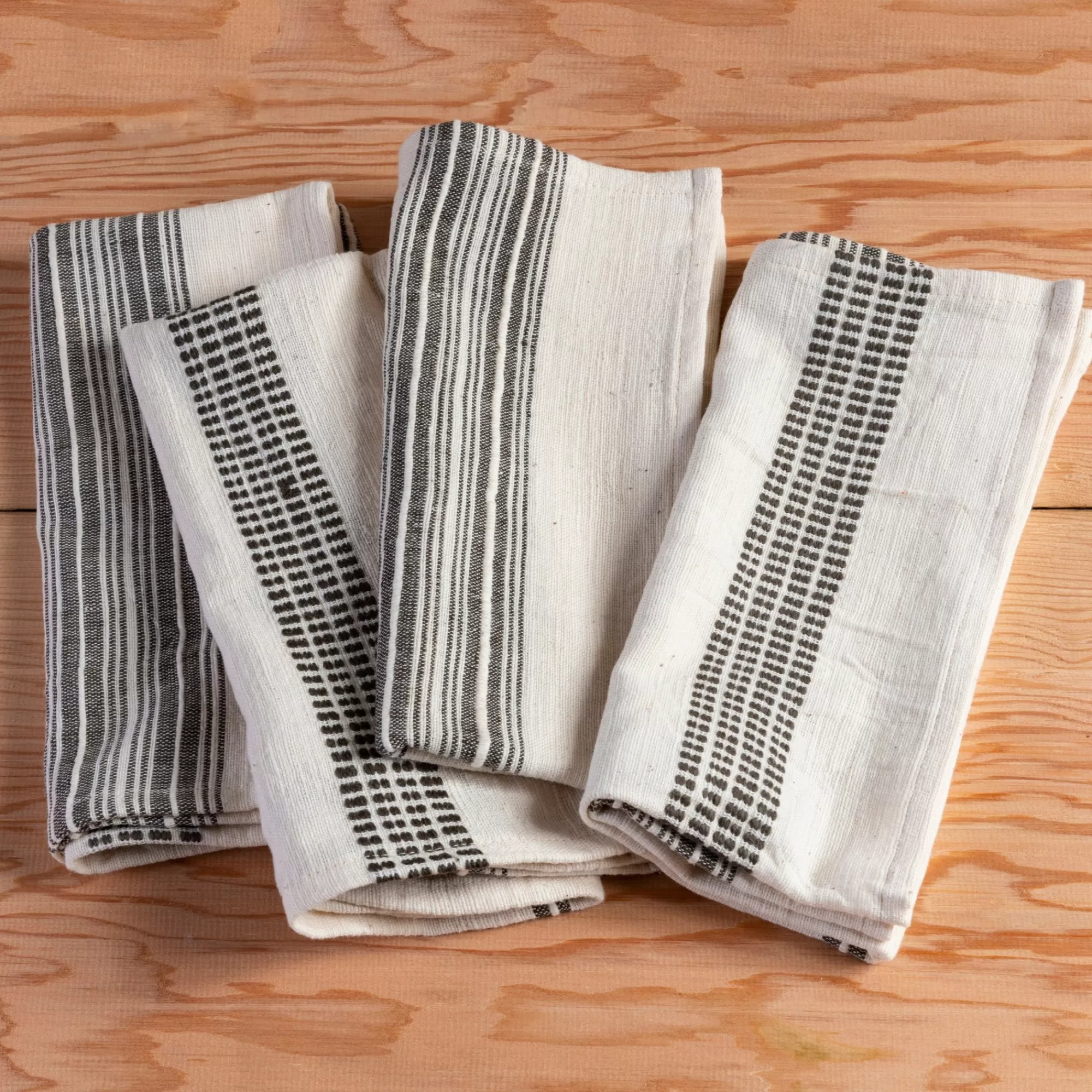 Best Be Home Aden Napkins, Natural with Grey, Set of 4