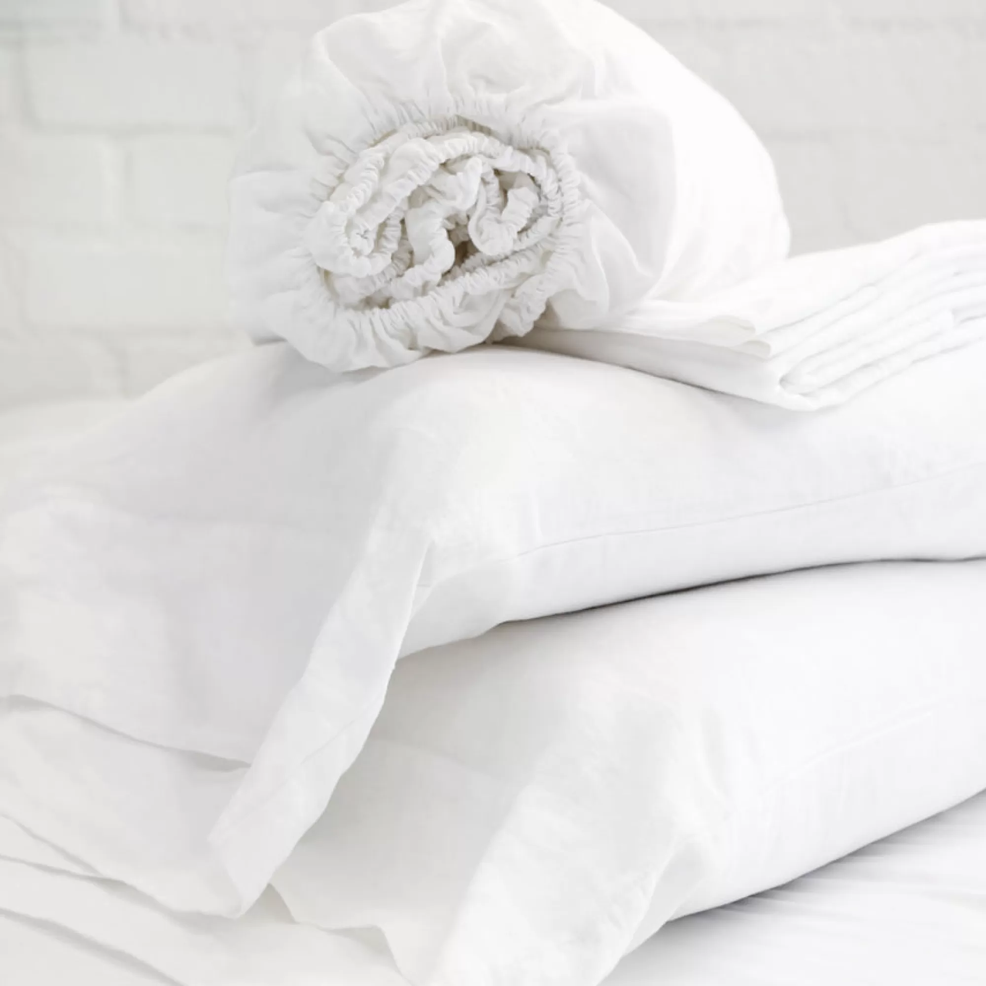 Hot Be Home Belgian Linen Queen Sheet Set, White