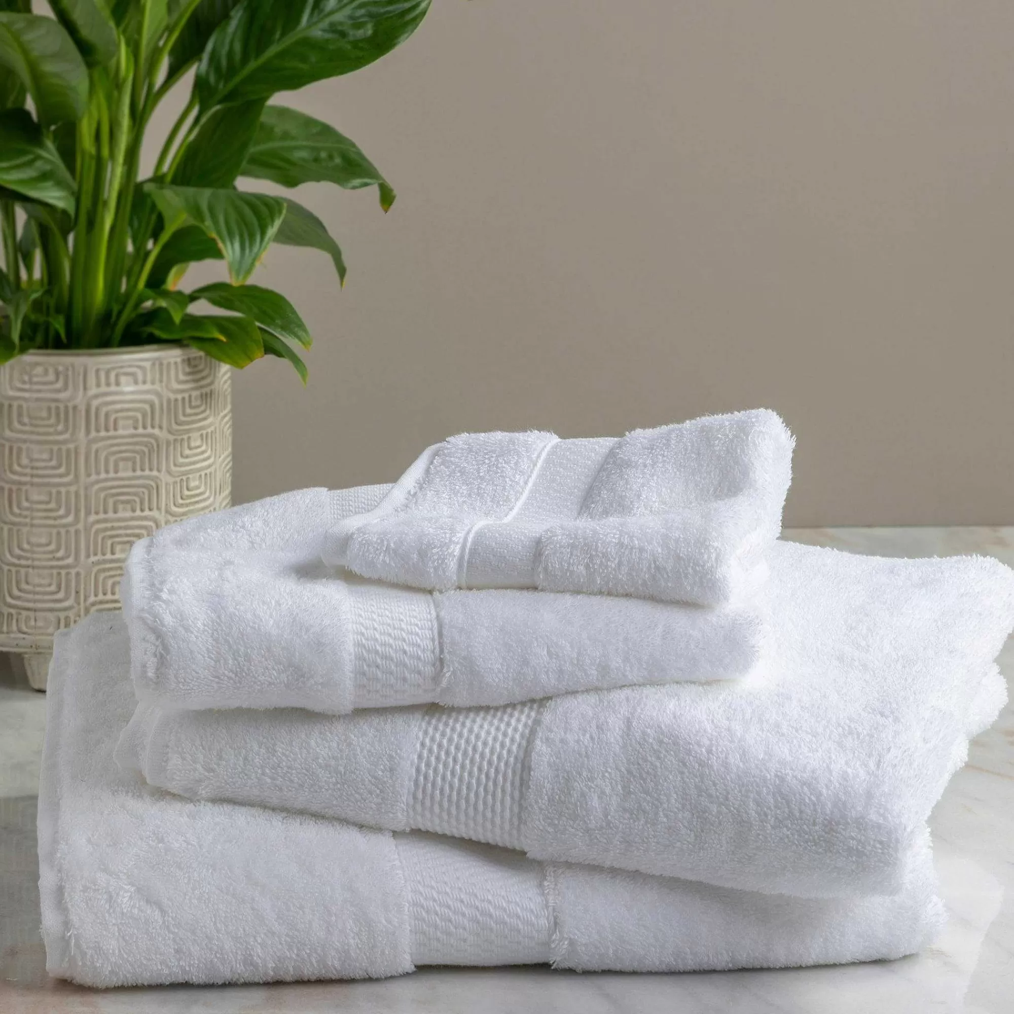 Be Home City Collection<City Bath Towel, White