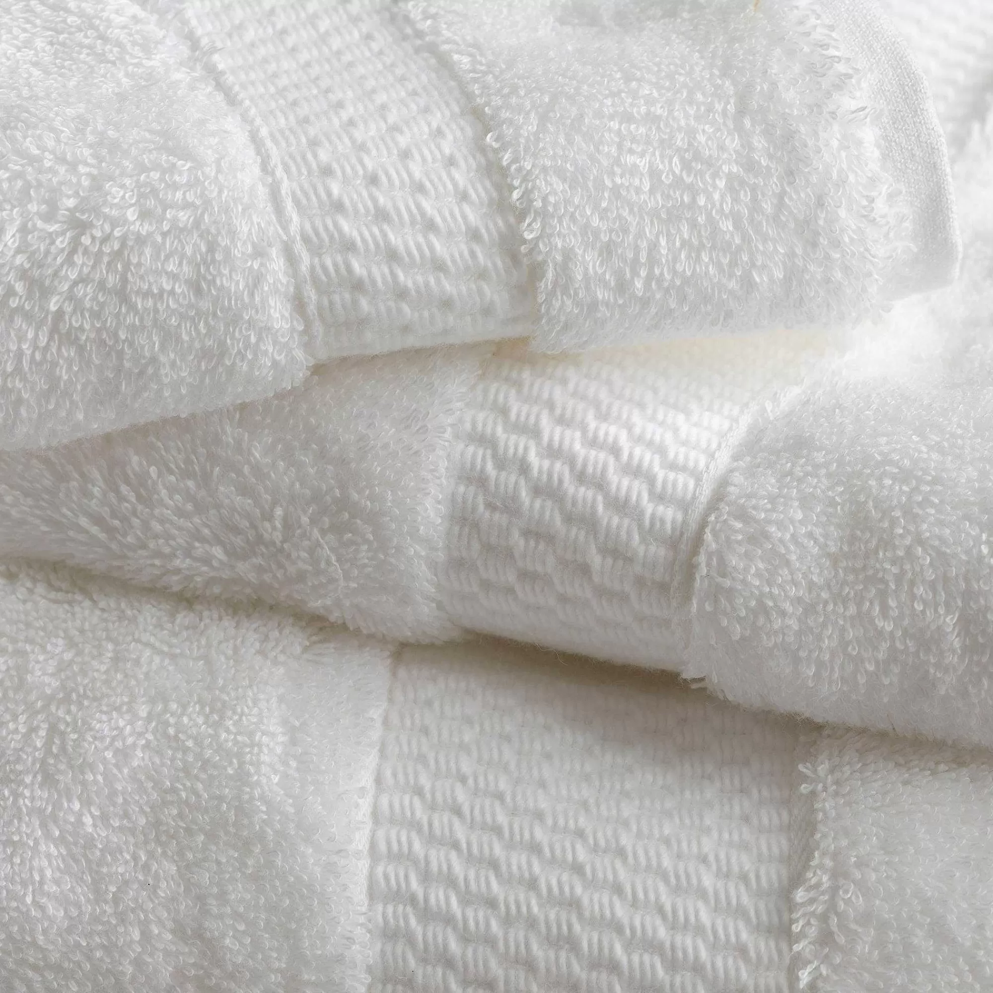 Be Home Bath Towels & Bath Sheets<City Bath Towel, White