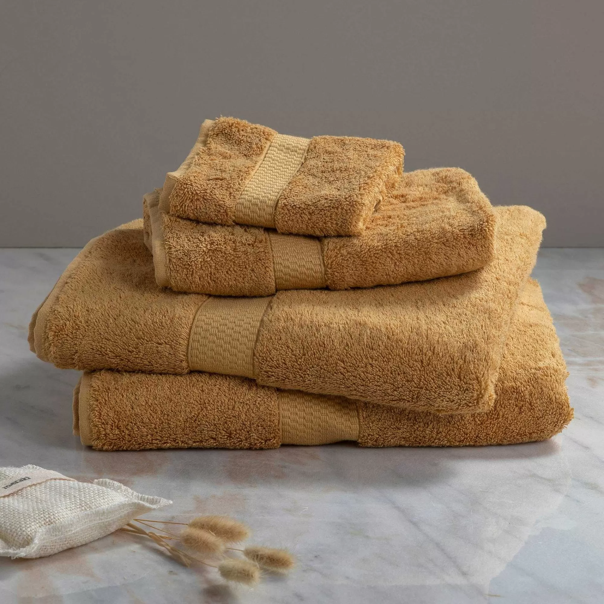 Be Home Bath Hand Towels<City Hand Towel, Cinnamon