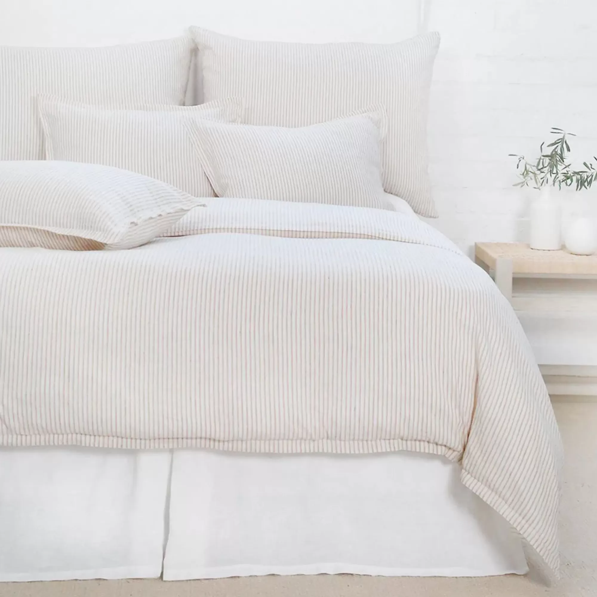 Best Sale Be Home Connor King Duvet, Ivory & Amber