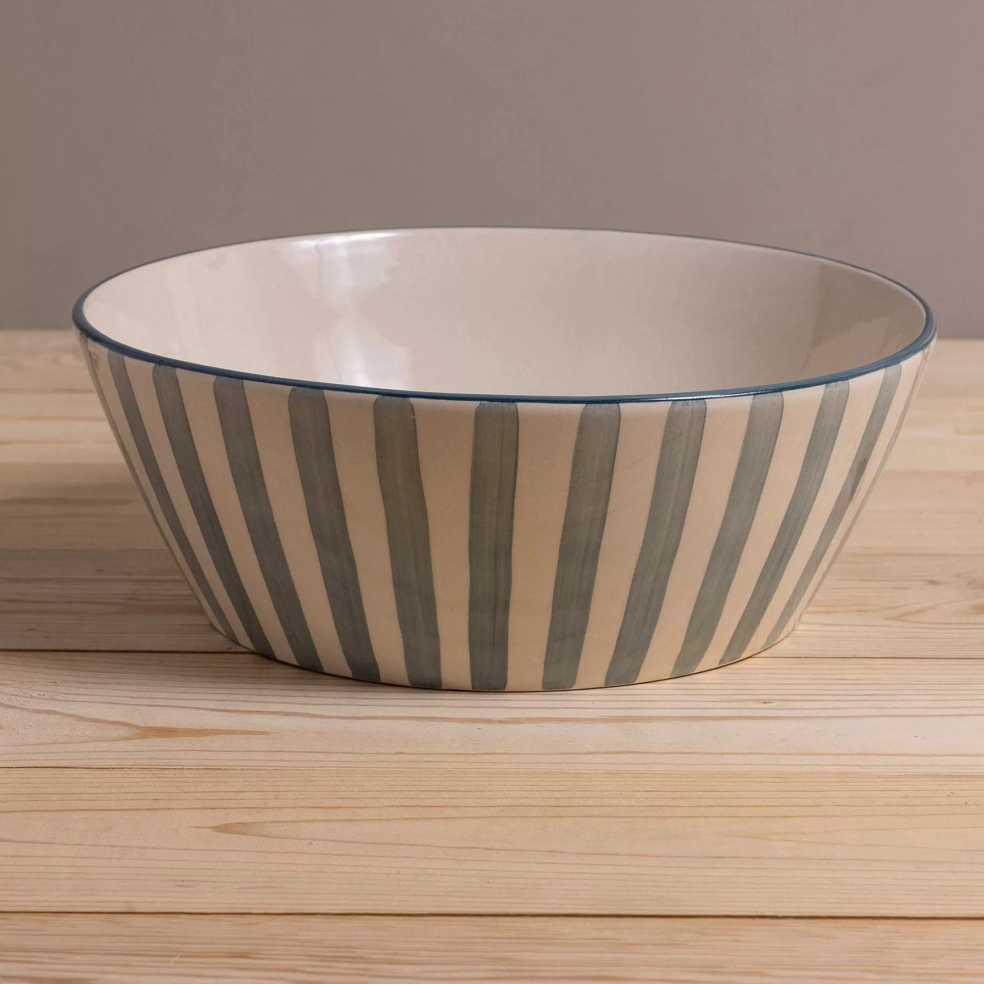 Be Home Stoneware Serving Bowls<Hand-Painted Stoneware Serving Bowl with Stripes