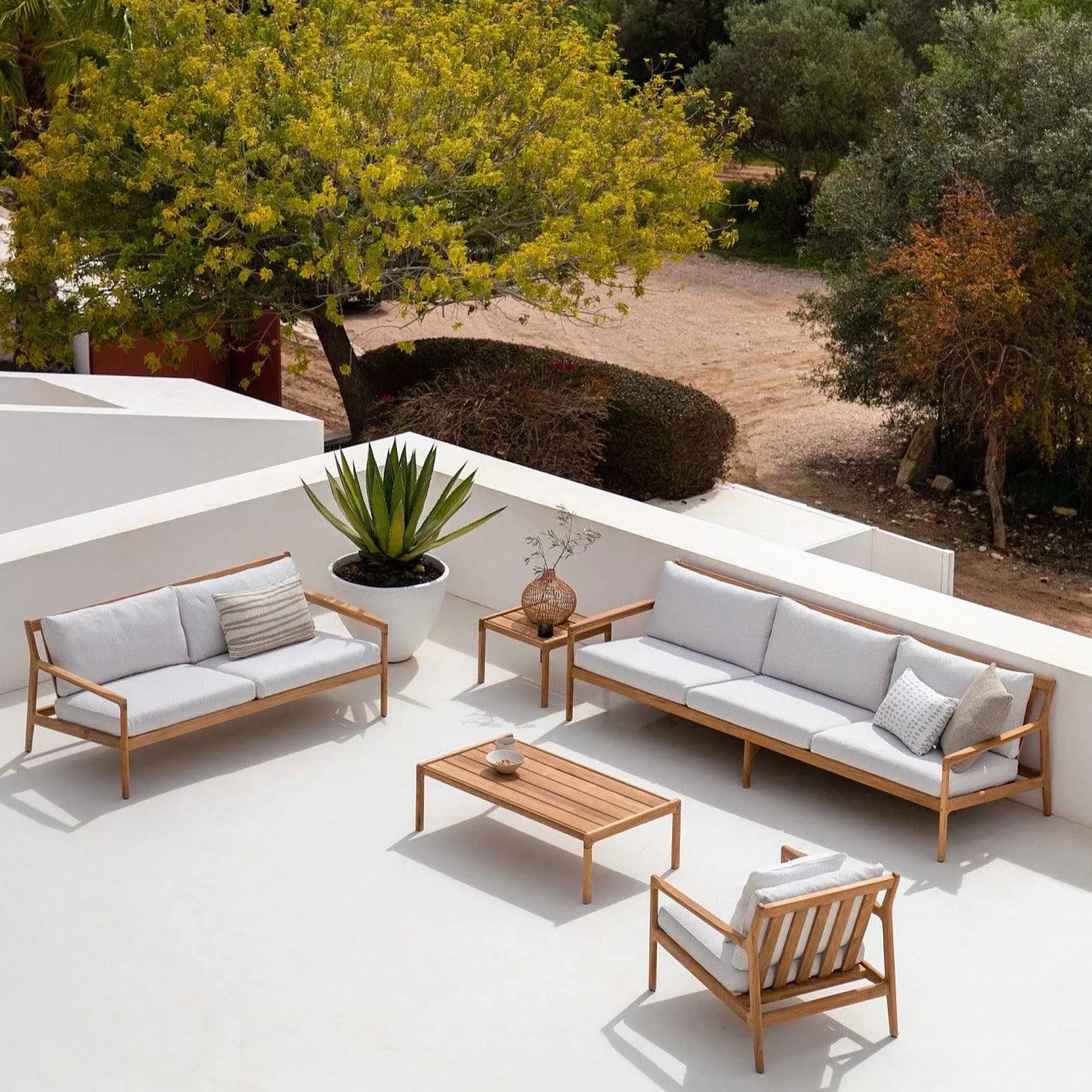 Be Home Outdoor Lounge Furniture<Jack Solid Teak Outdoor 2 Seater Sofa, Off White Fabric