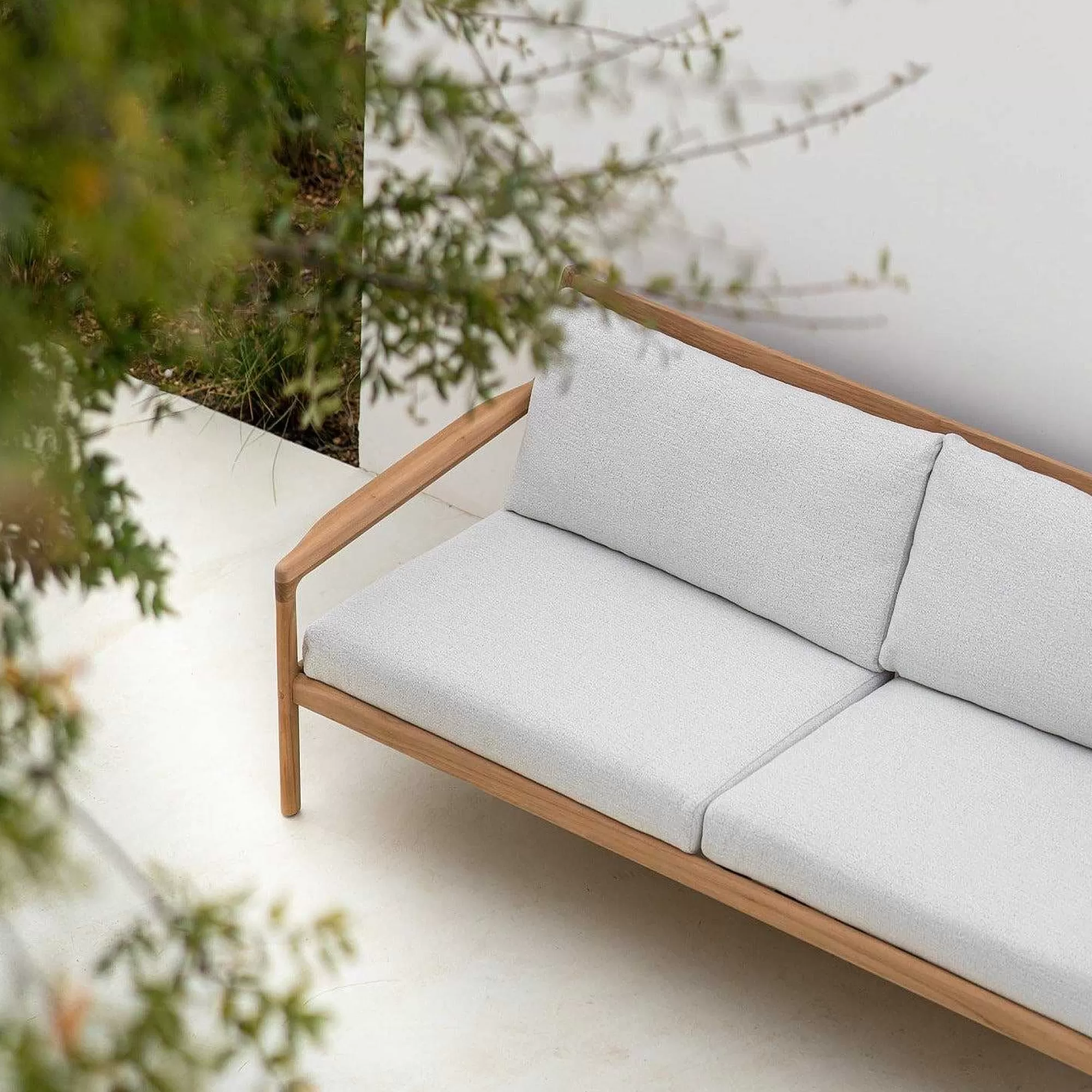 Be Home Outdoor Lounge Furniture<Jack Solid Teak Outdoor 2 Seater Sofa, Off White Fabric