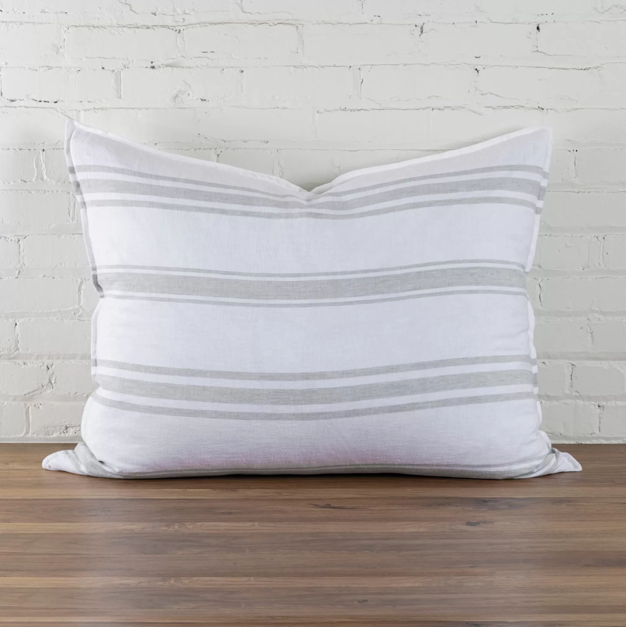 Online Be Home Jackson Big Pillow, White & Ocean