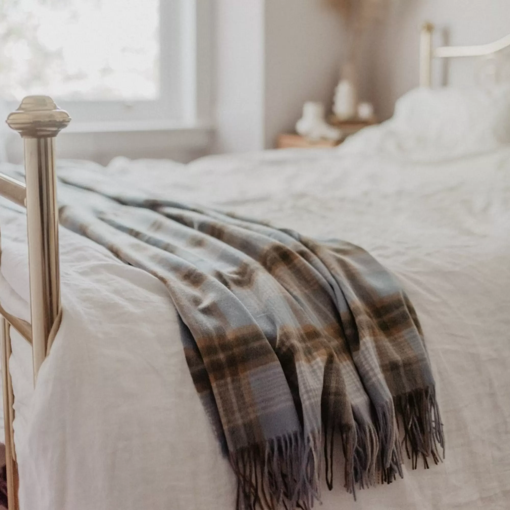 Best Sale Be Home Lambswool Blanket in Coastal Heritage Check