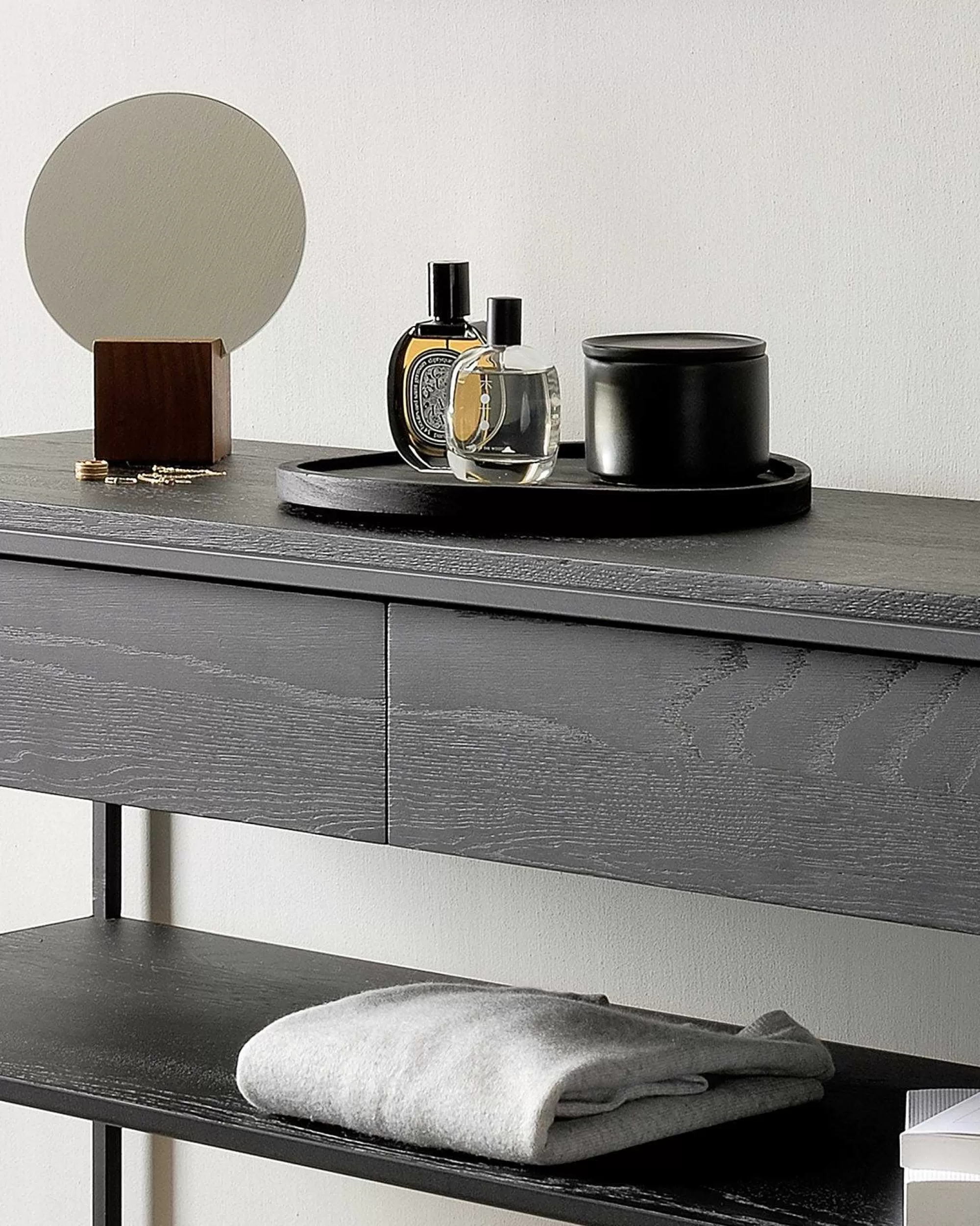 Be Home Console Tables<Monolit Console, Black Oak