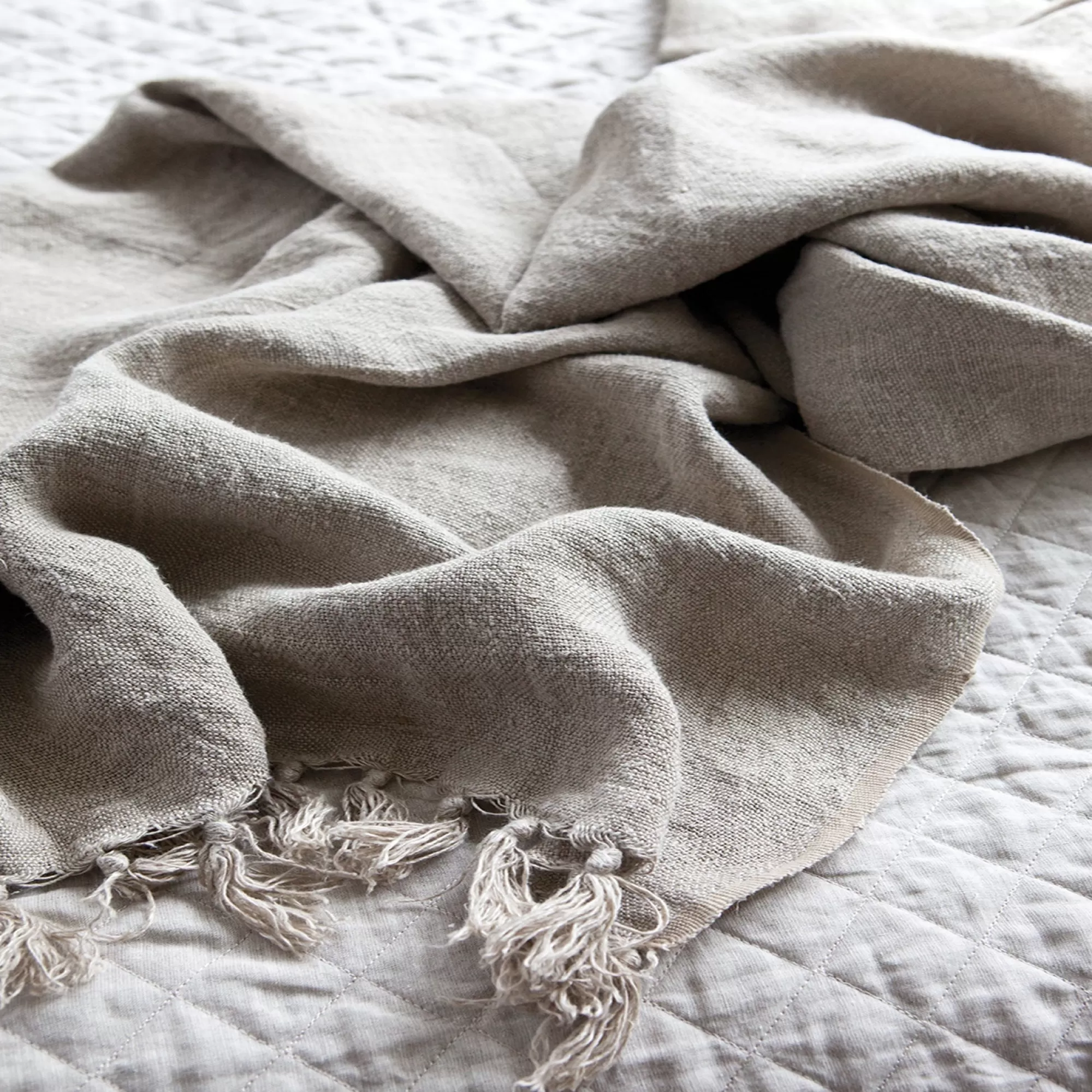 Best Sale Be Home Montauk Throw, Natural