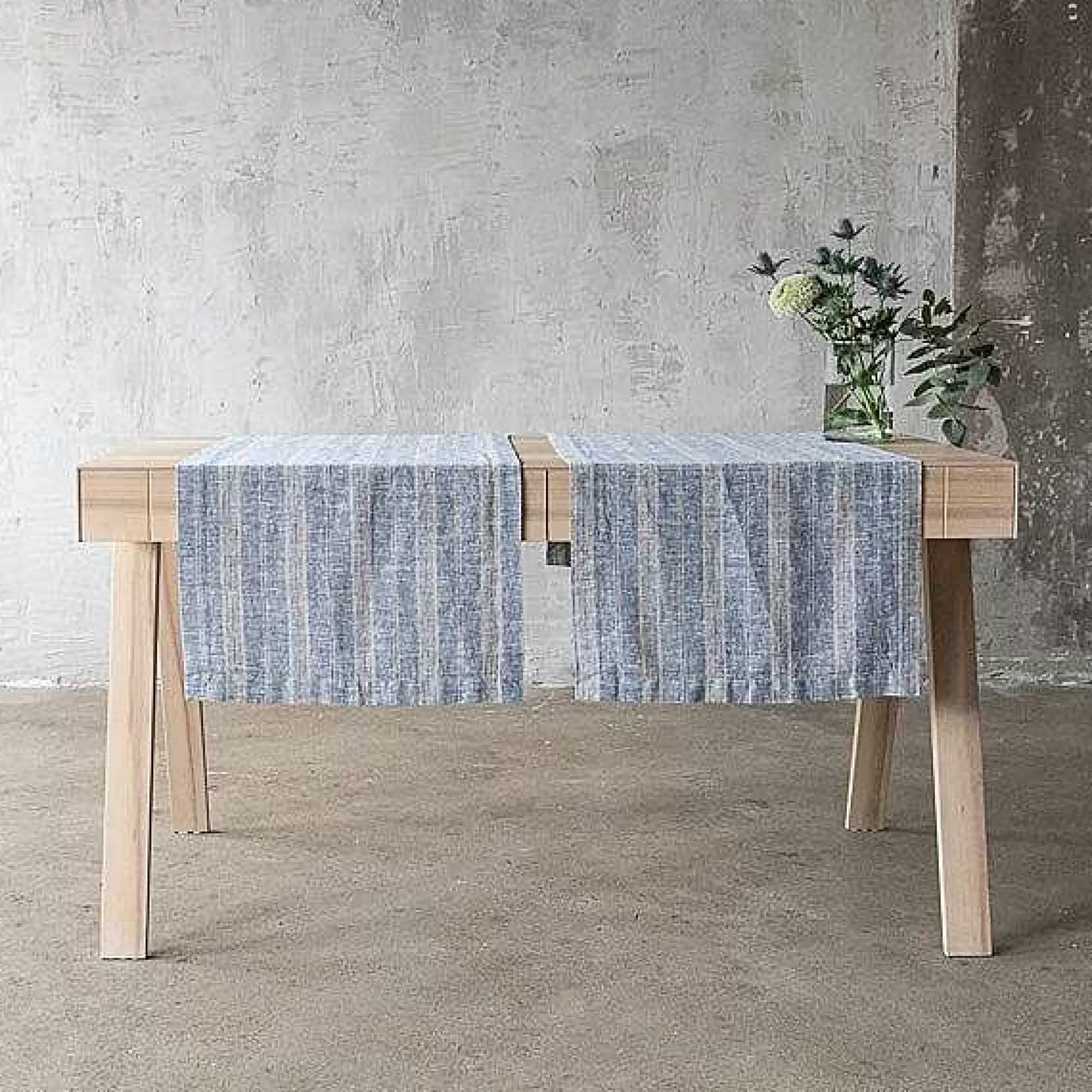 Be Home Table Linens<Multistripe Runner, Indigo and Natural