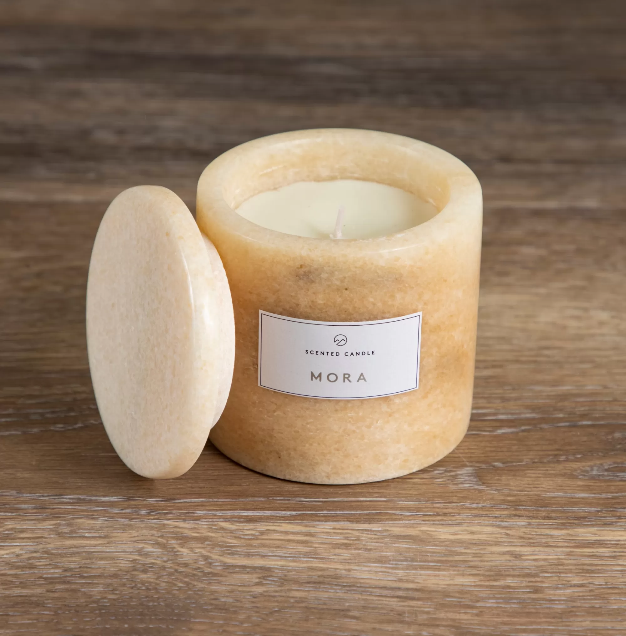 Best Be Home Pesa Marble Candle, Mora