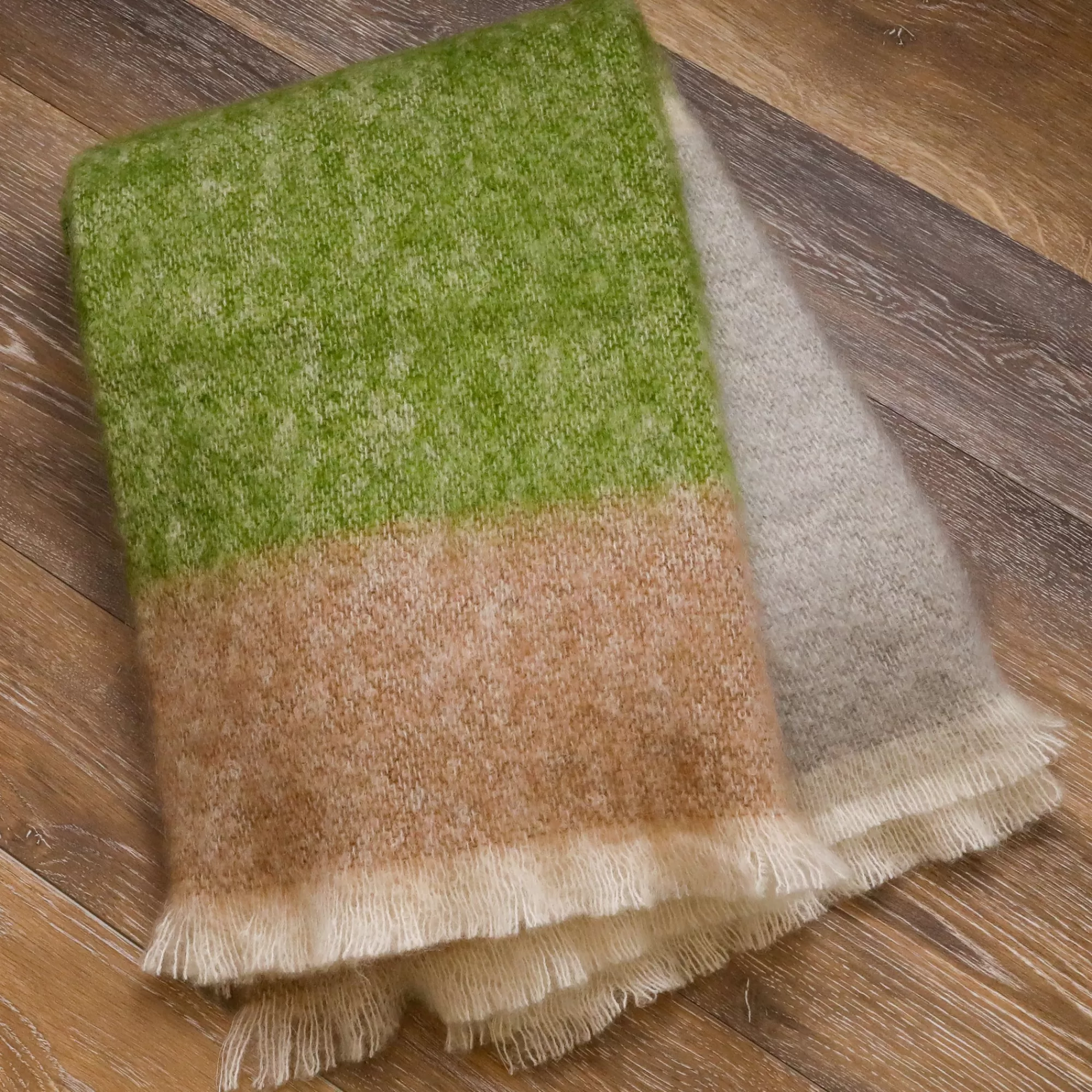 Best Sale Be Home Silare Throw, Green