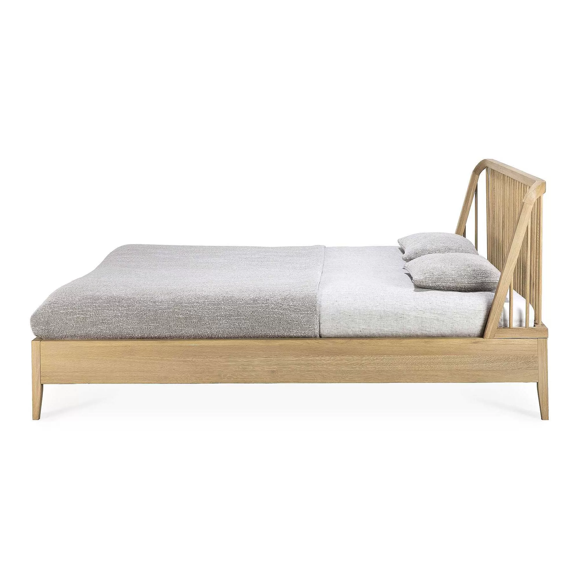 Be Home Beds<Spindle Solid Oak Bed, Queen