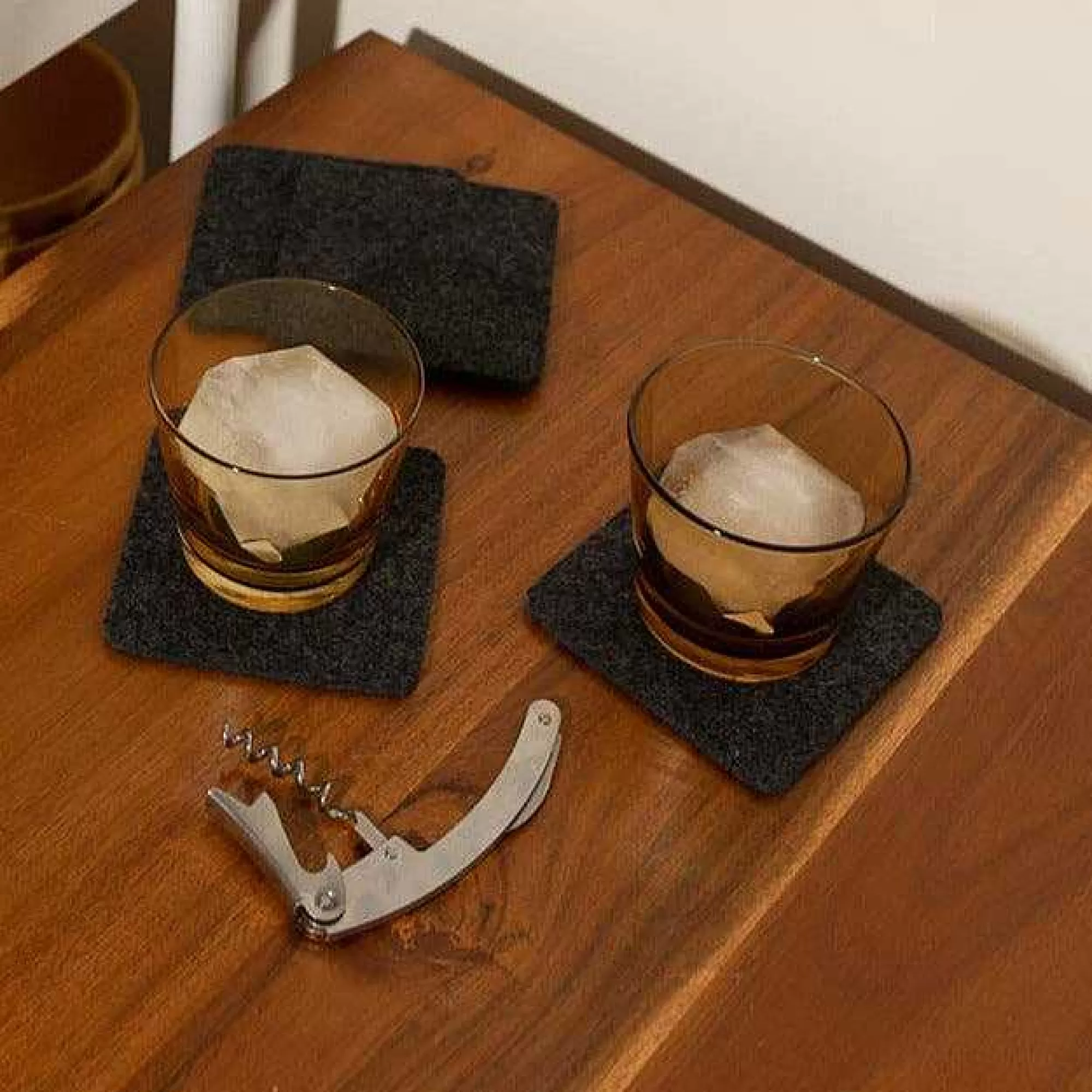 Be Home Coasters<Square Felt Coaster, Set of 4, Charcoal