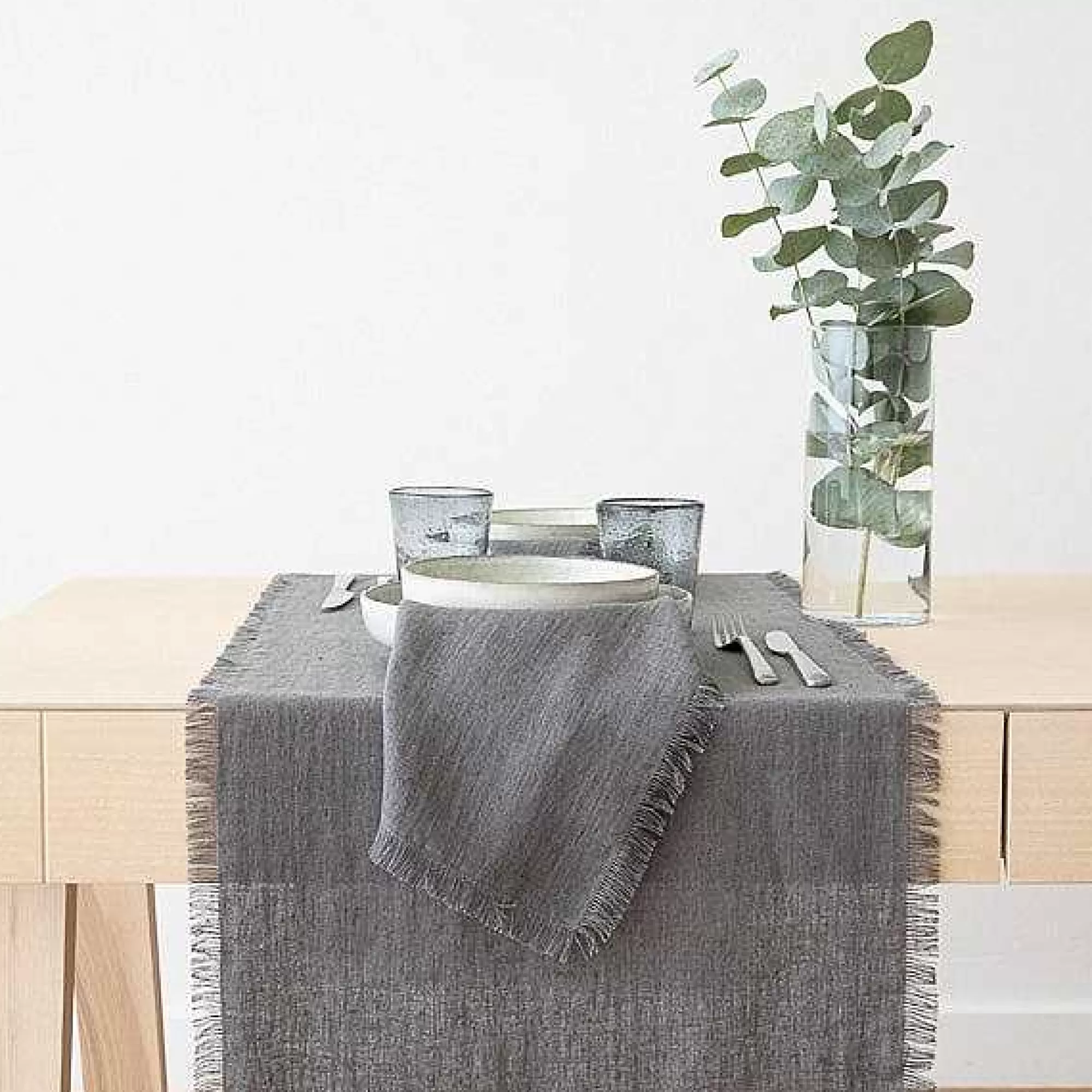 Be Home Table Linens<Terra Fringe Runner, Graphite