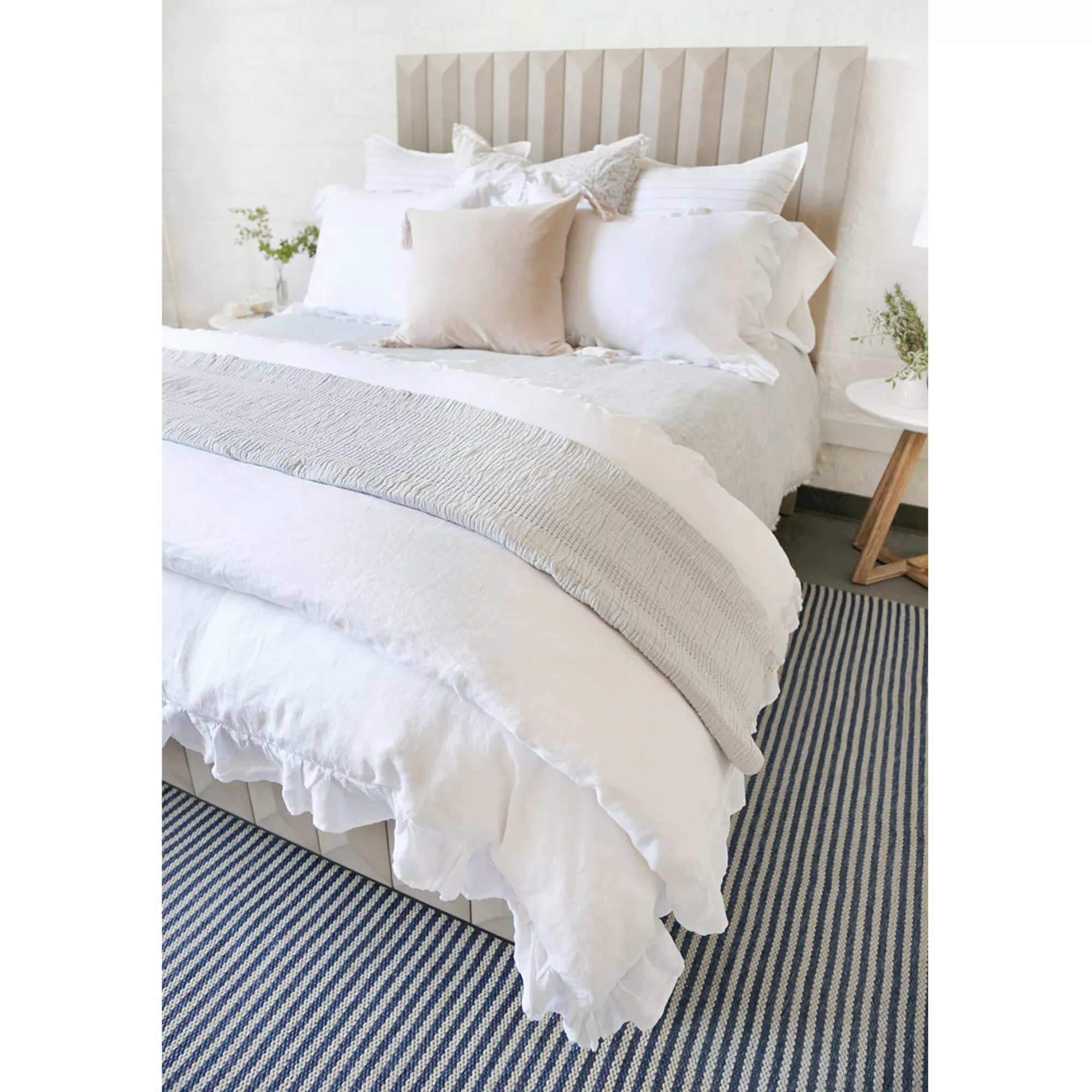 Best Be Home Veranda Indoor / Outdoor Rug 8' x 10', Light Grey & Indigo
